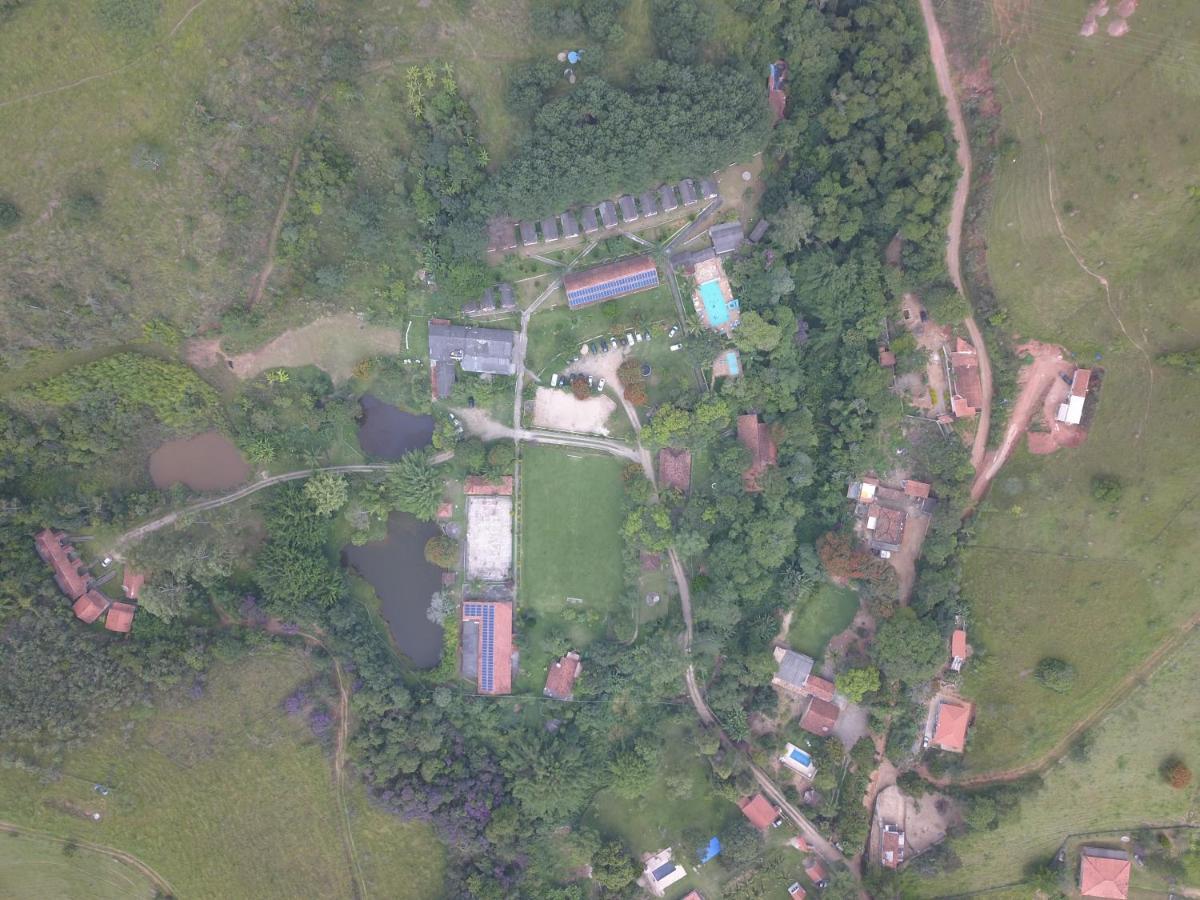 Hotel Fazenda Aldeia Do Vale Жакареи Экстерьер фото