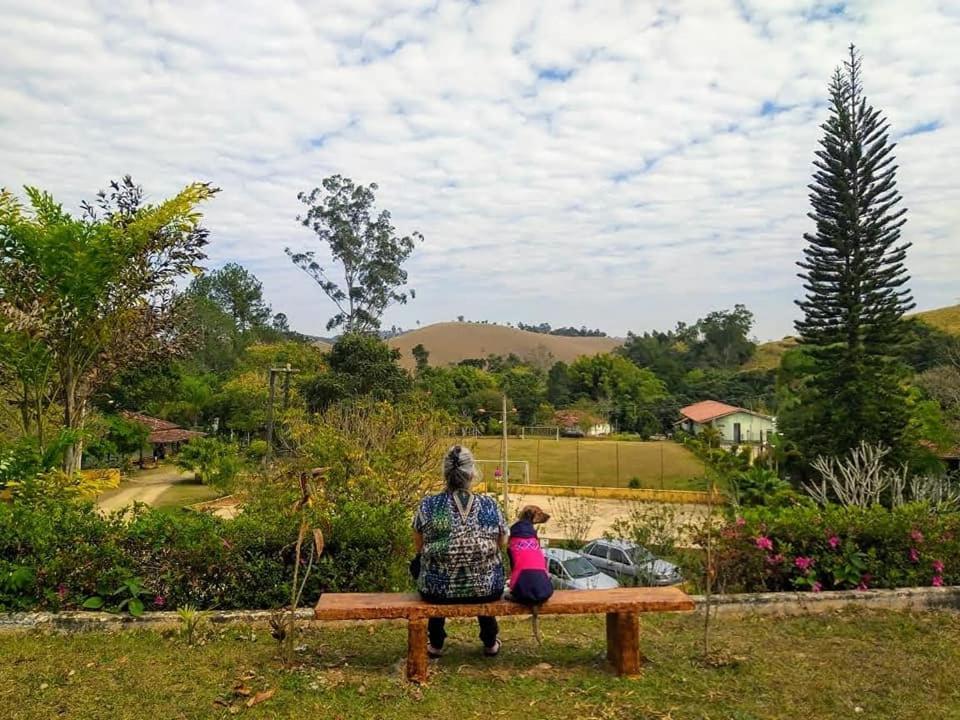 Hotel Fazenda Aldeia Do Vale Жакареи Экстерьер фото