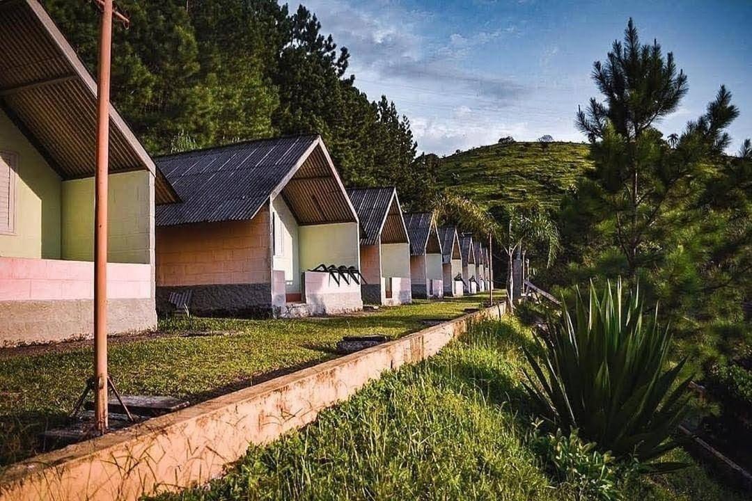Hotel Fazenda Aldeia Do Vale Жакареи Экстерьер фото